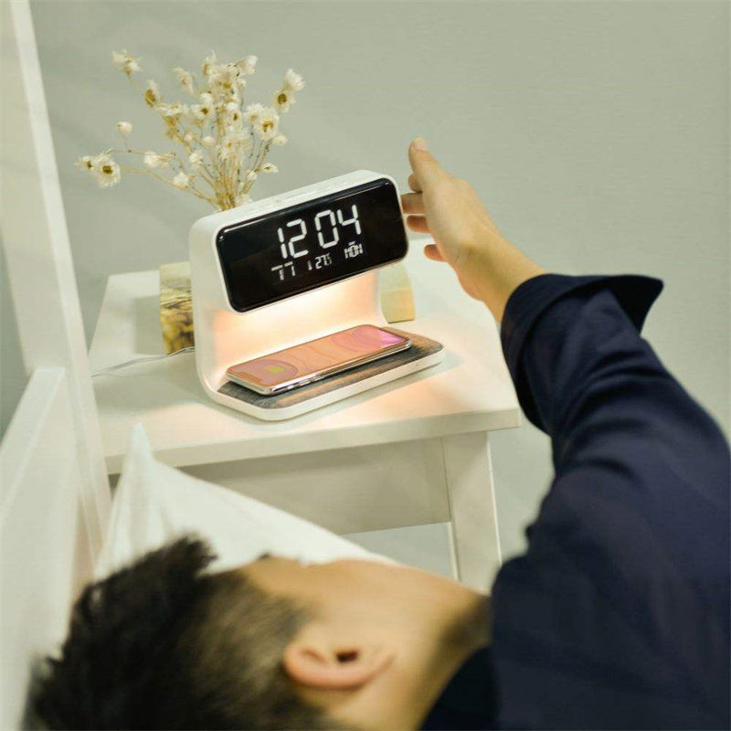3 in 1 Night Lamp Wireless Charging LCD Screen Alarm Clock Wireless Phone Charger