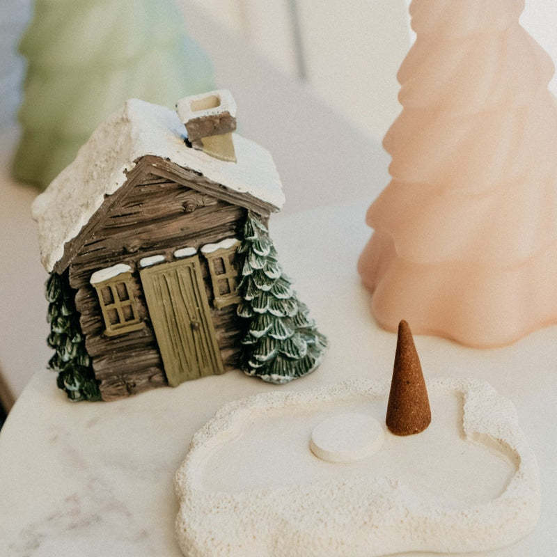Log Cabin Rustic Christmas Fireplace for Incense