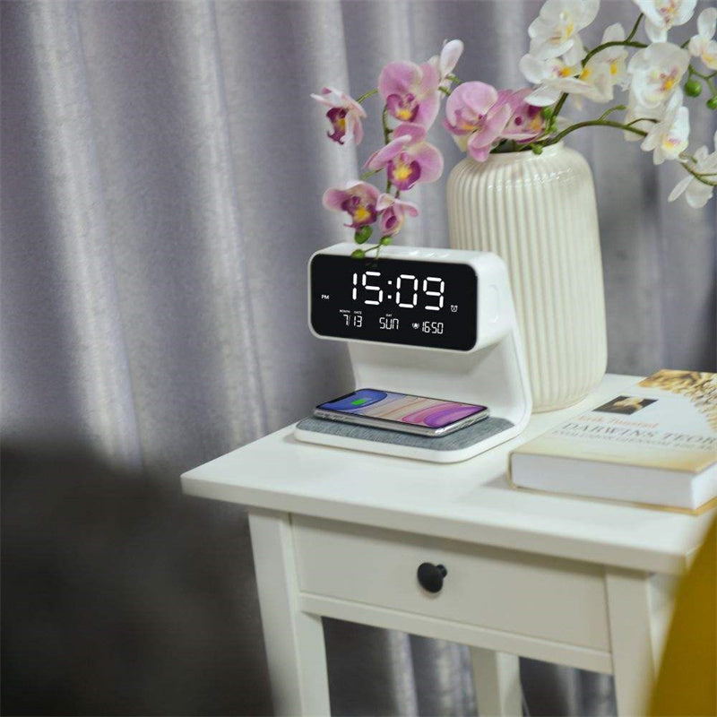 3 in 1 Night Lamp Wireless Charging LCD Screen Alarm Clock Wireless Phone Charger